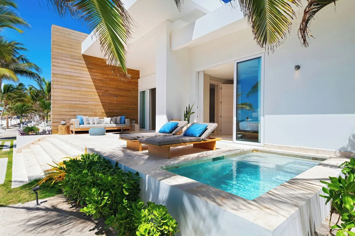 Pool area in the Alaia Belize, Autograph Collection photo gallery