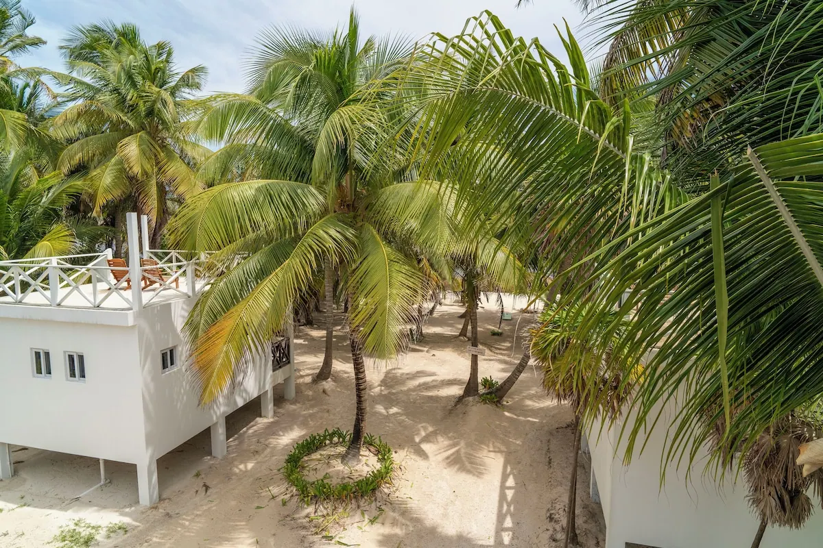 Balcony view in the North Beach Retreat photo gallery
