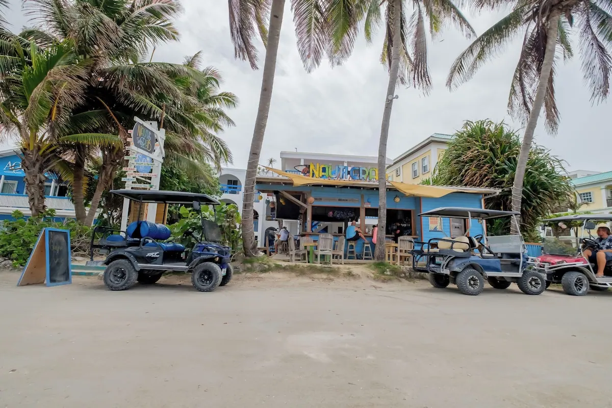 Coastal setting in the Seven Seas Resort photo gallery