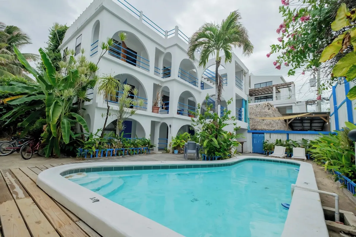 Pool area in the Seven Seas Resort photo gallery