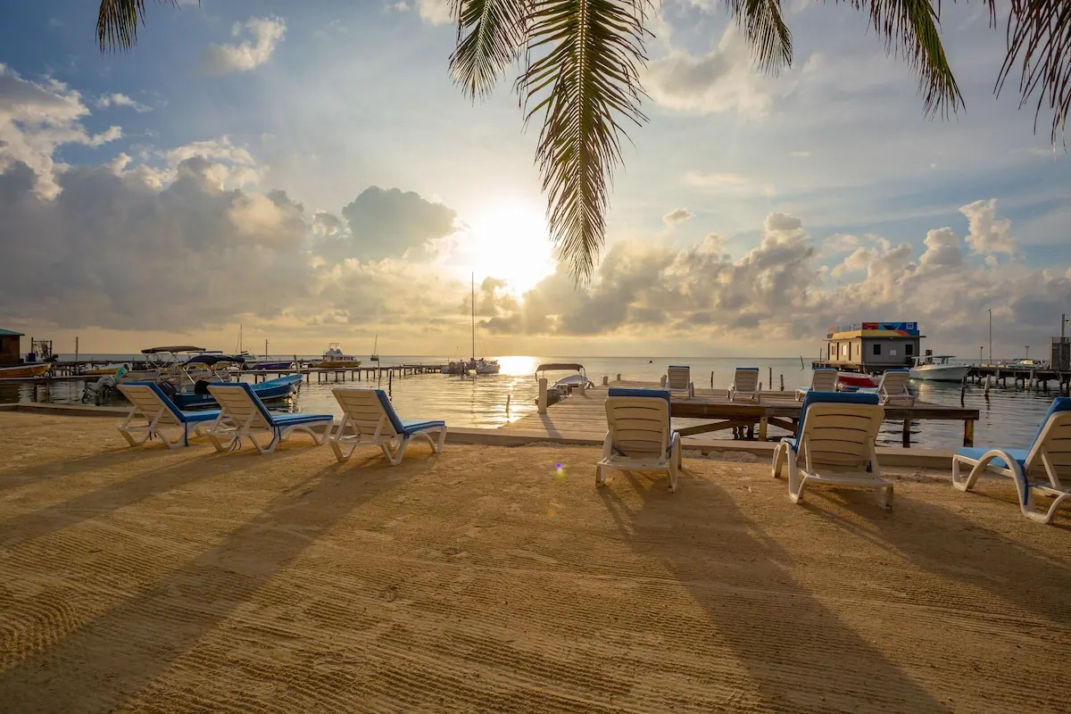 Coastal setting in the SunBreeze Suites photo gallery
