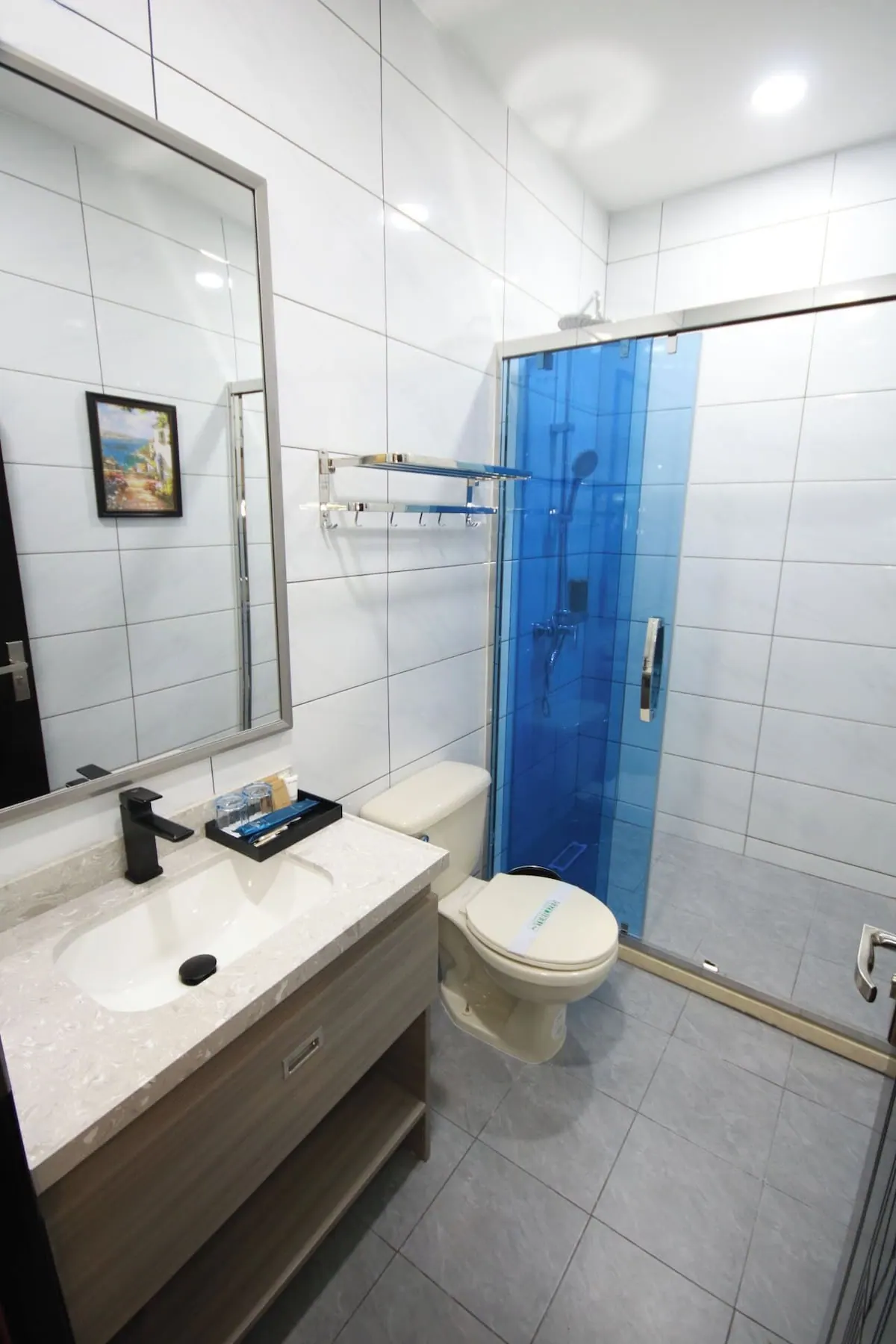 Bathroom in the The Caye Hotel — San Pedro photo gallery