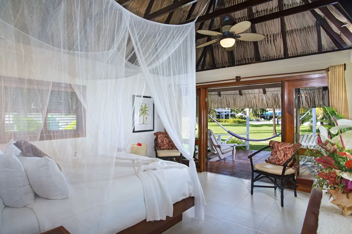 Guest room in the Victoria House Resort & Spa photo gallery